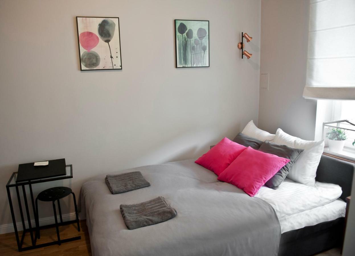 Apartament Piano Warsaw Luaran gambar
